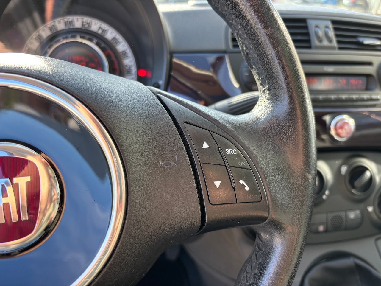 Fiat 500 - 0.9 TwinAir Lounge | Org-NL auto. 86Pk. Airco. Pano. Etc.