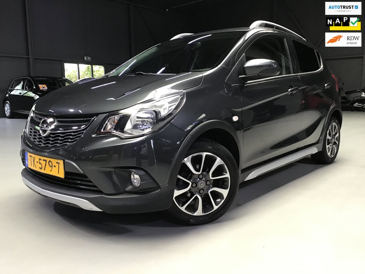 Opel Karl - 1.0 Rocks Online Edition I Kln Brt I Carplay I Airco I Cruise I Led I Parkeer sens I BT I - AutoWereld.nl