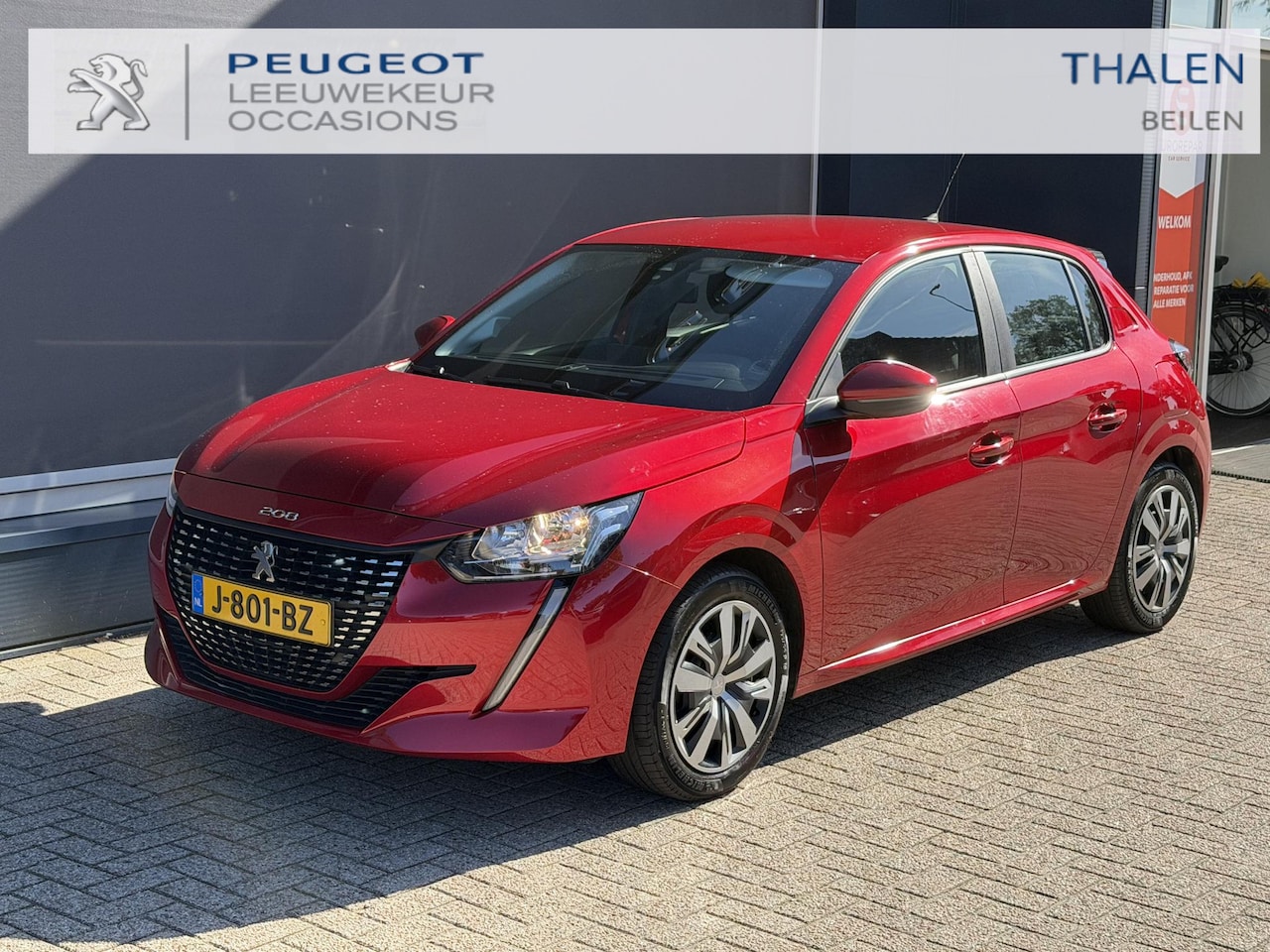 Peugeot 208 - 1.2 Active | Trekhaak | Touch Screen met Apple Carplay | Navigatie via Telefoon | Aircondi - AutoWereld.nl