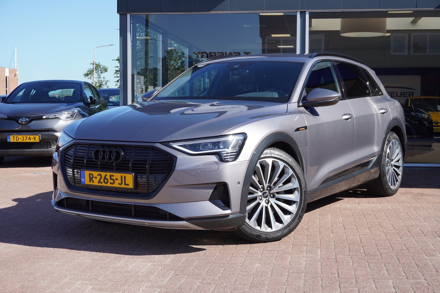 Audi e-tron - 55 quattro Advanced edition Plus 95 kWh Automaat | Airco | Trekhaak | Luchtvering | Vol op - AutoWereld.nl