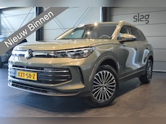 Volkswagen Tiguan - 1.5 eHybrid Life carplay cruise camera led 18 inch