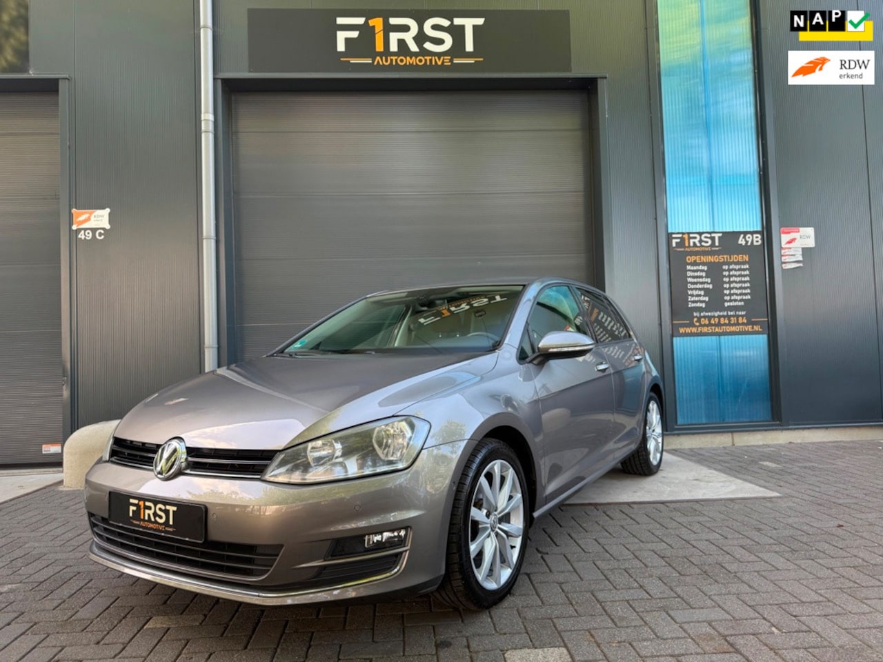 Volkswagen Golf - 1.2 TSI Highline Automaat Navi Airco Pdc - AutoWereld.nl