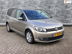 Volkswagen Touran - 2.0 TDI Highline 7p. RIJDTSUPER/AUTOMAAT/XENON