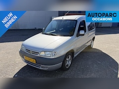 Citroën Berlingo - 1.6-16V Multispace , EX INVALIDE, 136.260 KM, INRIJPLAAT IDEAAL VOOR ZZP-ER IN DE STAD, AP