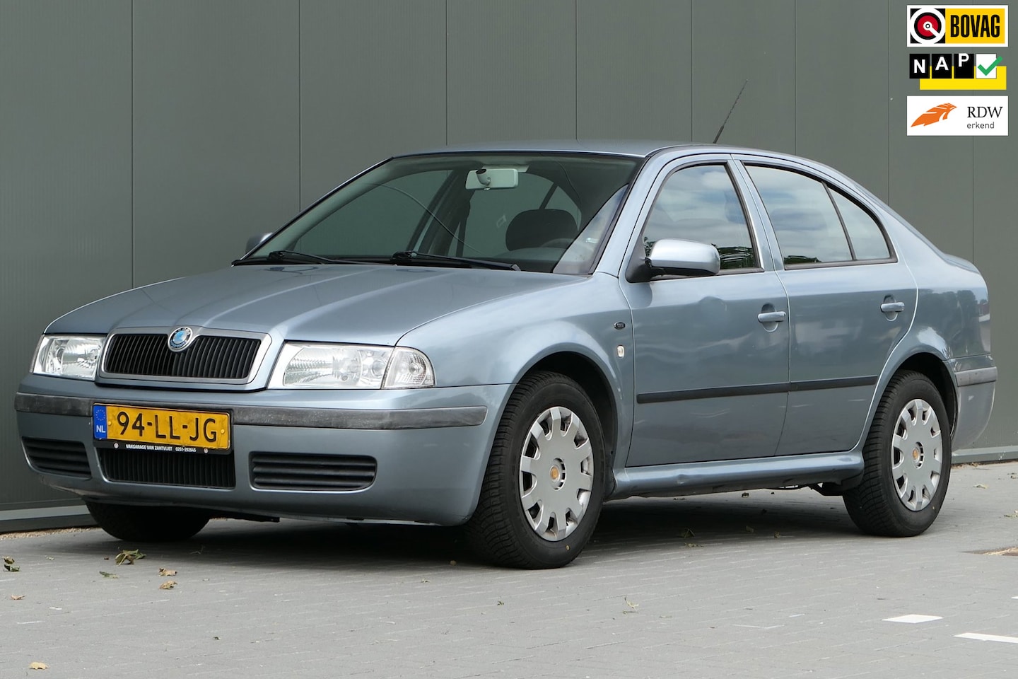 Skoda Octavia - 2.0 Comfort NAP Airco Elektrische Ramen - AutoWereld.nl
