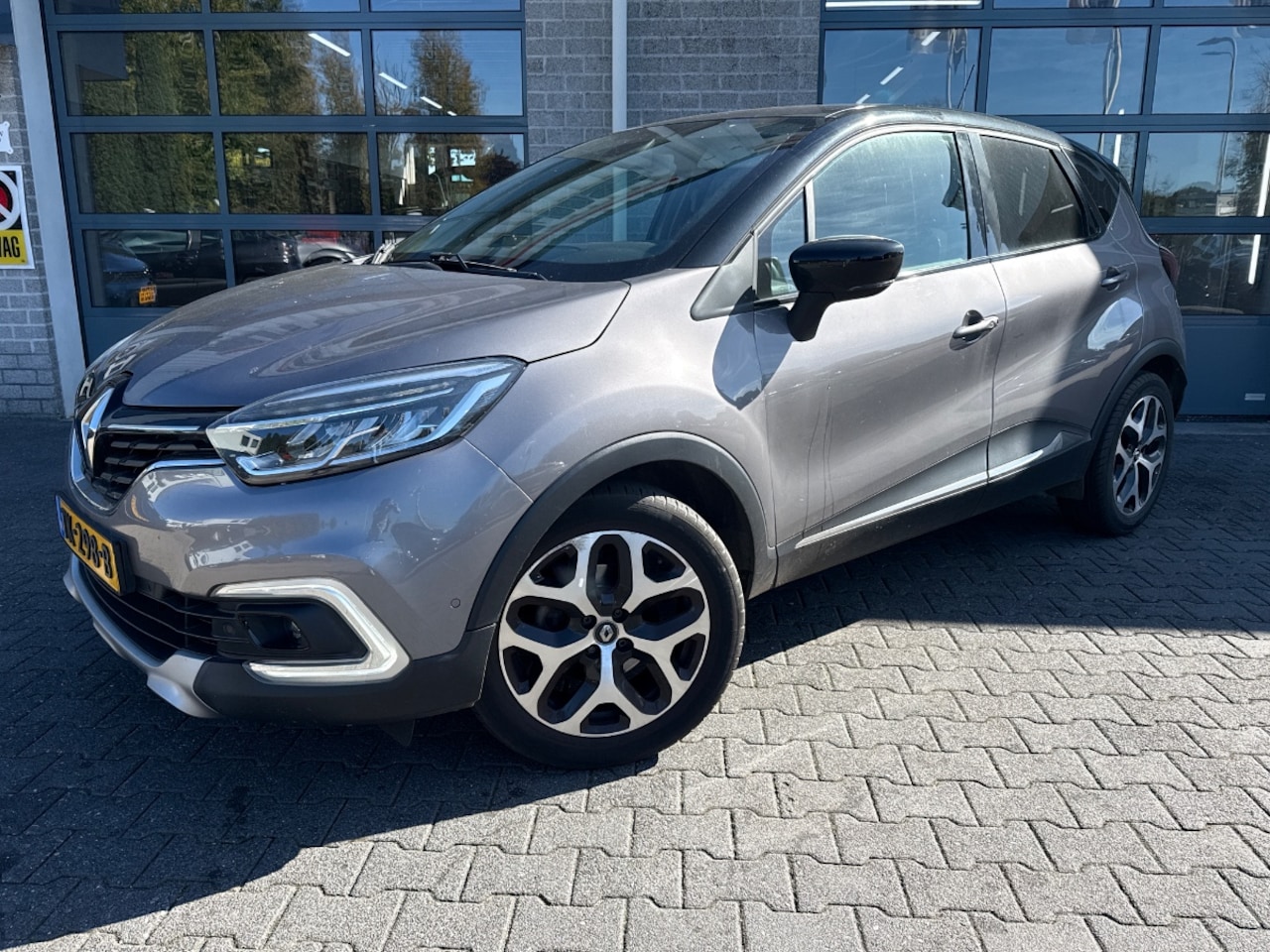 Renault Captur - 1.2 TCe Intens|RECENT GR ONDERHOUD|TREKHAAK| - AutoWereld.nl