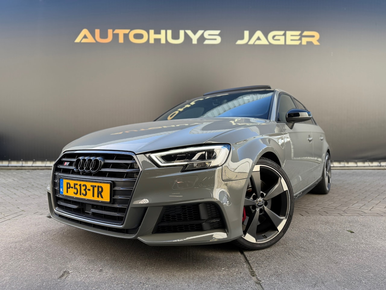 Audi A3 Sportback - 2.0 TFSI S3 Quattro Panorama Virtual Alcantara - AutoWereld.nl