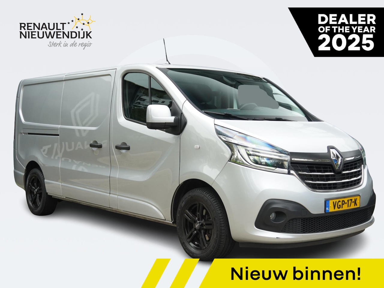 Renault Trafic - 2.0 dCi 145 T29 L2H1 Luxe AUTOMAAT / DEALER OND. / NAVI / CAMERA / PDC / CRUISE / CLIMATE - AutoWereld.nl