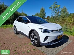 Volkswagen ID.4 - Max 77 kWh 204 PK|SoH 91%|Panodak|Trekhaak| Head-Up | 360 Camera