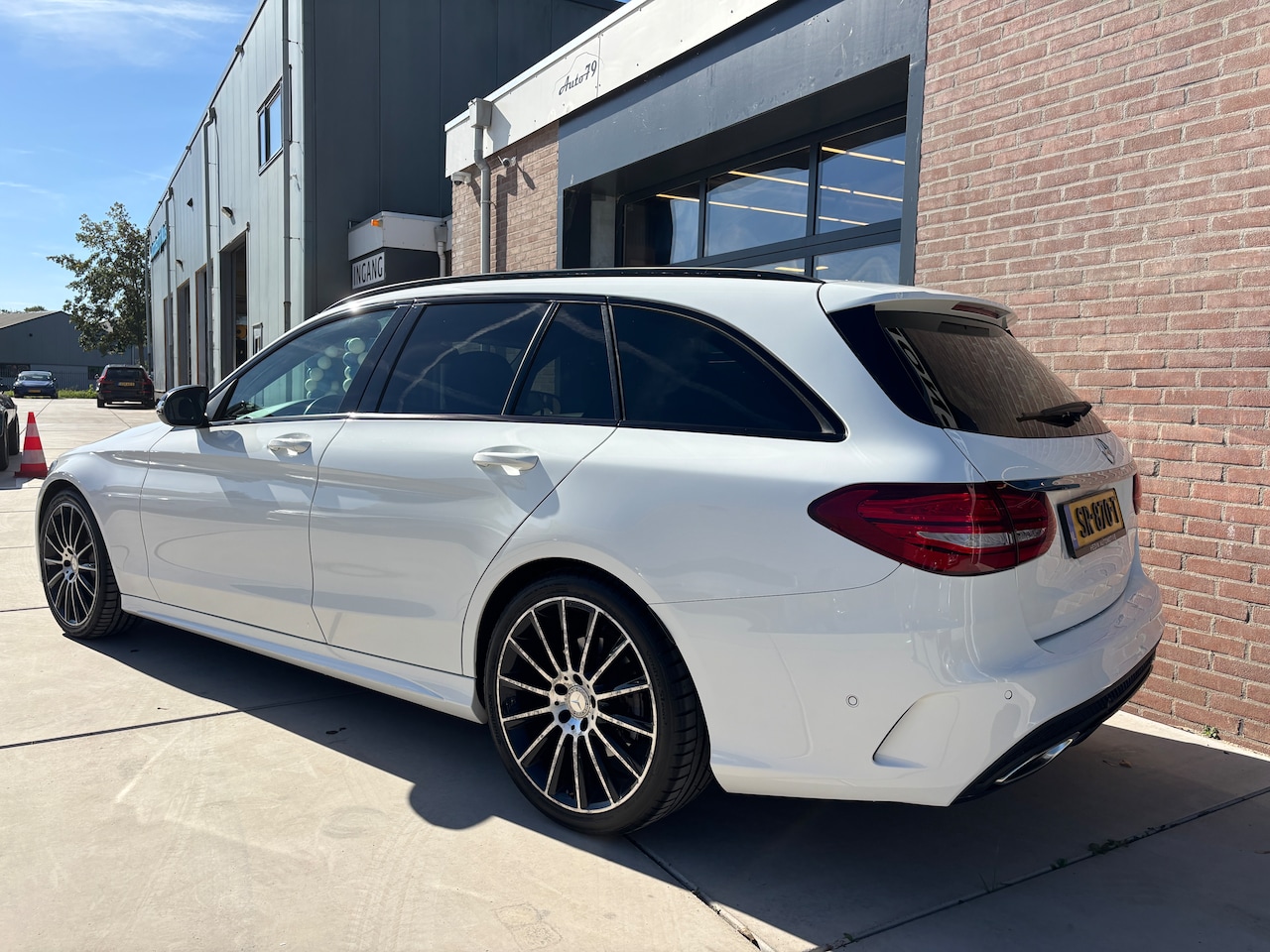 Mercedes-Benz C-klasse Estate - 180 Edition 1 AMG-Line | Night Pakket. Leder. Navi. Led.