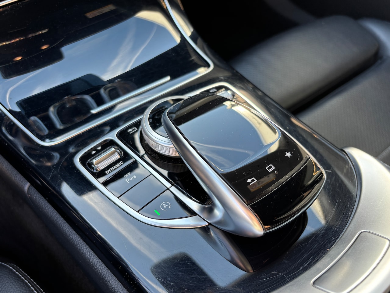 Mercedes-Benz C-klasse Estate - 180 Edition 1 AMG-Line | Night Pakket. Leder. Navi. Led.