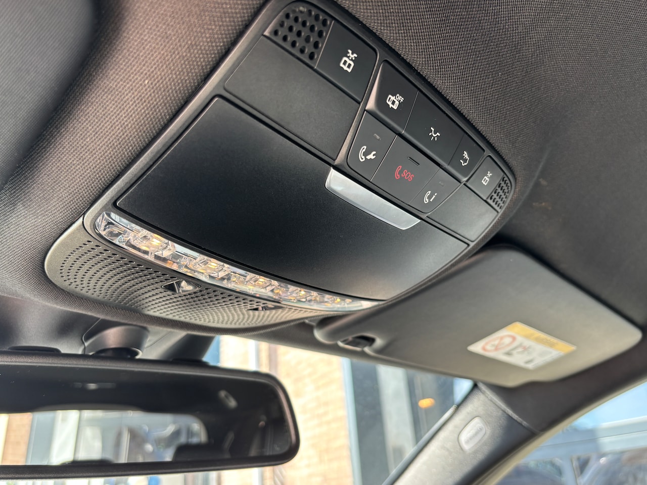 Mercedes-Benz C-klasse Estate - 180 Edition 1 AMG-Line | Night Pakket. Leder. Navi. Led.