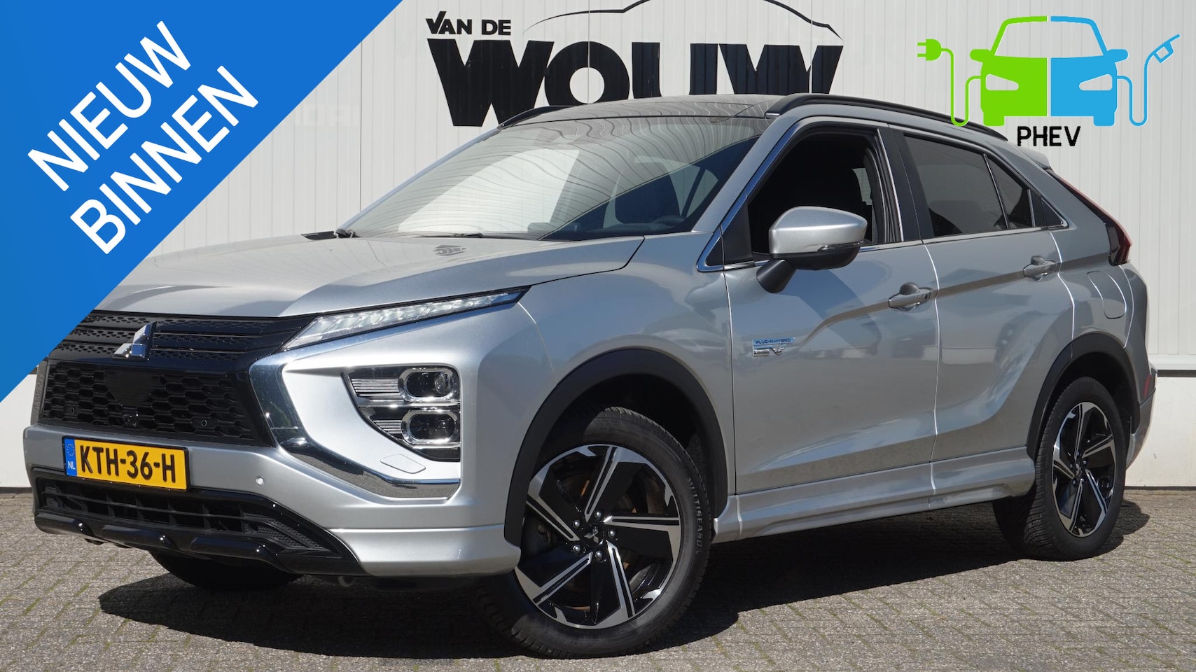 Mitsubishi Eclipse Cross - 2.4 PHEV Panoramadak | SOH 99.2% | Elektr Verst. Stoelen | PDC V+A - AutoWereld.nl