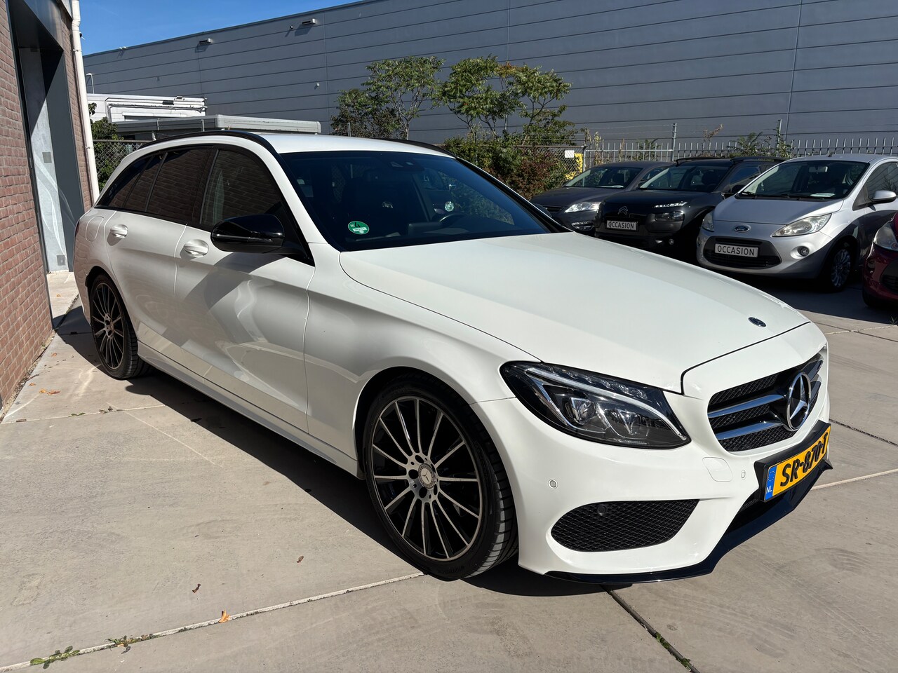 Mercedes-Benz C-klasse Estate - 180 Edition 1 AMG-Line | Night Pakket. Leder. Navi. Led.