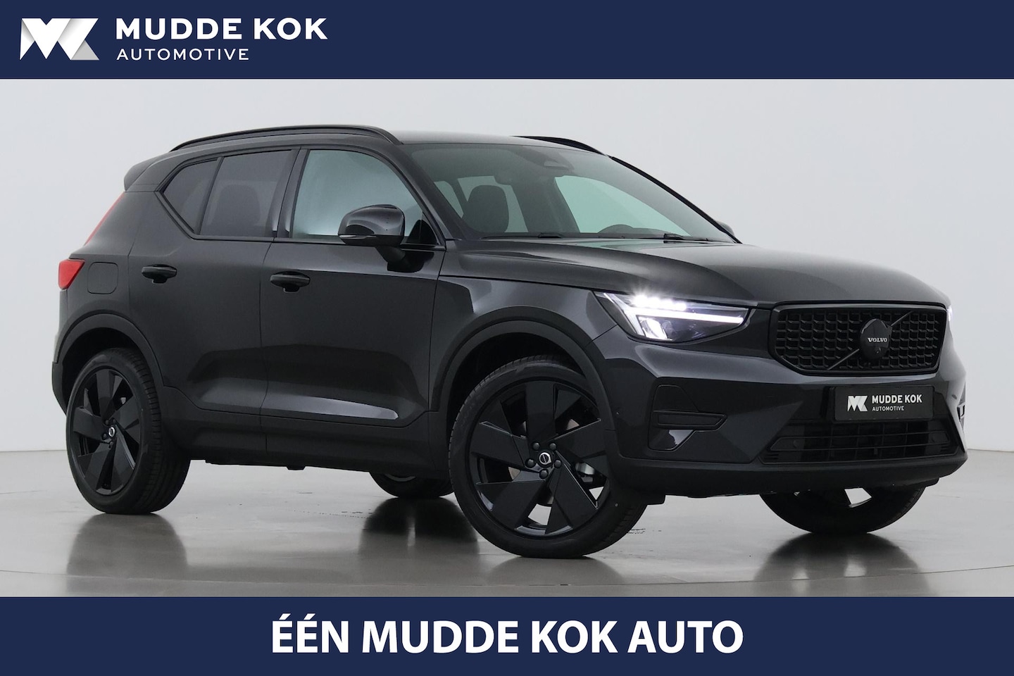 Volvo XC40 - 2.0 B3 Plus Black Edition | Harman/Kardon | BLIS | 360° Camera | Pilot Assist | Stoel+Stuu - AutoWereld.nl