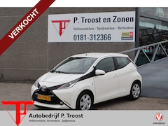 Toyota Aygo - 1.0 VVT-i x-play Achteruitrijcamera/App connect/Airco/Orig. NL auto/Begrenzer
