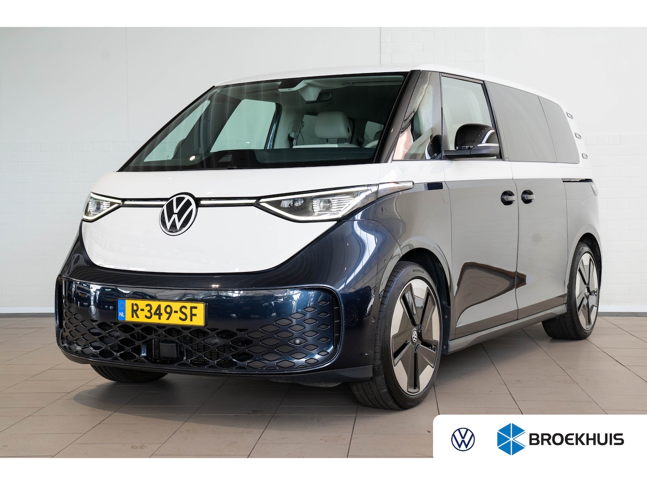 Volkswagen ID. Buzz - Pro 5 pers Intro 77kWh | Trekhaak | Elektrische Stoelverstelling & Geheugen | Adaptive Cru - AutoWereld.nl