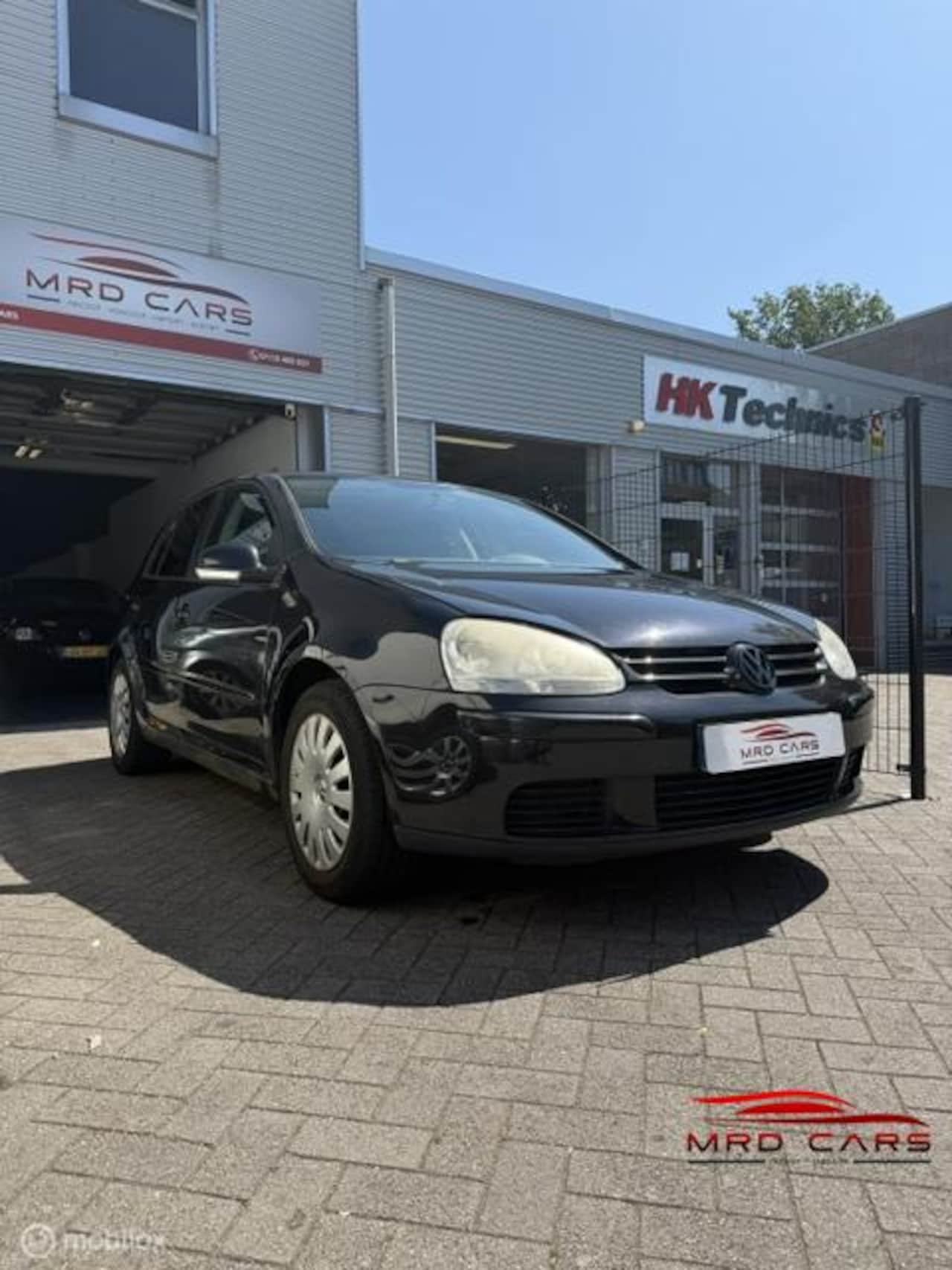 Volkswagen Golf - 1.6 FSI Comfortl Business VOL - AutoWereld.nl