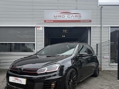 Volkswagen Golf - 2.0 GTI DSG/PANO VOL DEALER + STAGE1