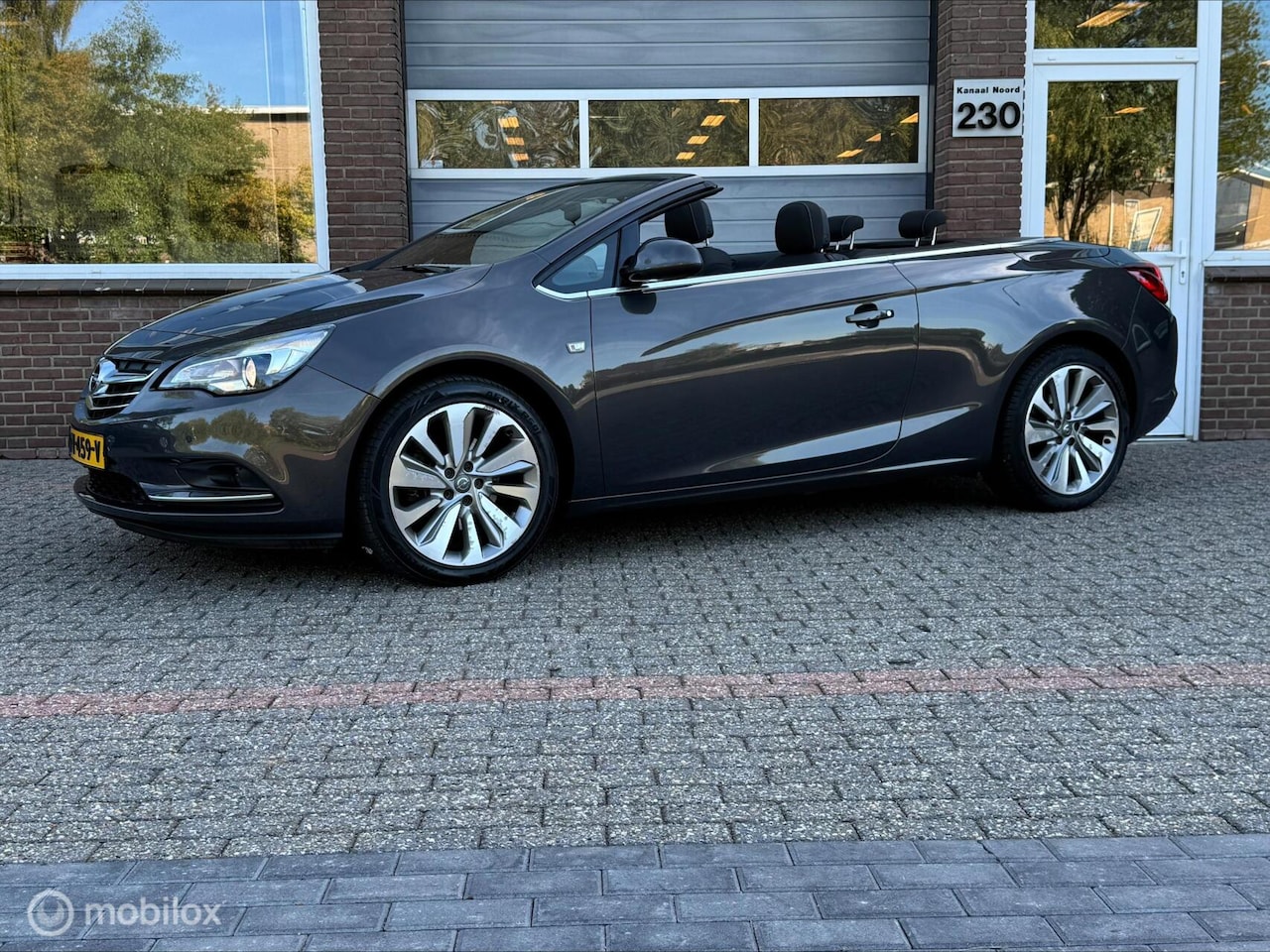 Opel Cascada - 1.6 Turbo AIRCO/STOEL.VW/PDC/ELEK.KAP - AutoWereld.nl