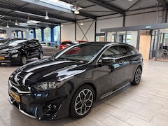 Kia Pro cee'd - ProCeed 1.5 T-GDi 160 pk GT-Line | Camera | Stoel- en stuurverw. | Adapt. cruise | Half le