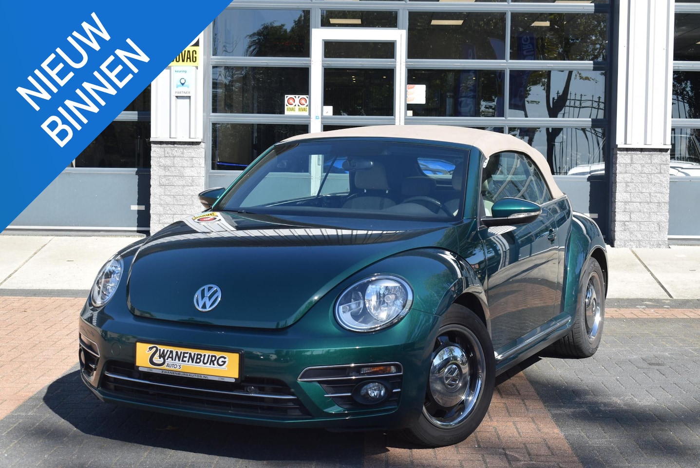 Volkswagen Beetle Cabriolet - 1.2 TSI Exclusive Series Navi Airco Km 76.000!! - AutoWereld.nl