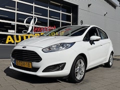 Ford Fiesta - 1.0 EcoBoost Titanium - Navigatie I Airco I Achteruitrij camera I PDC I LED I Sport velgen