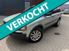 Volvo XC90 - 2.5 T AWD 7 PERSOONS/YOUNGTIMER/2003/RIJDT EN SCHAKELT PERFECT INRUILKOOPJE VASTE PRIJS