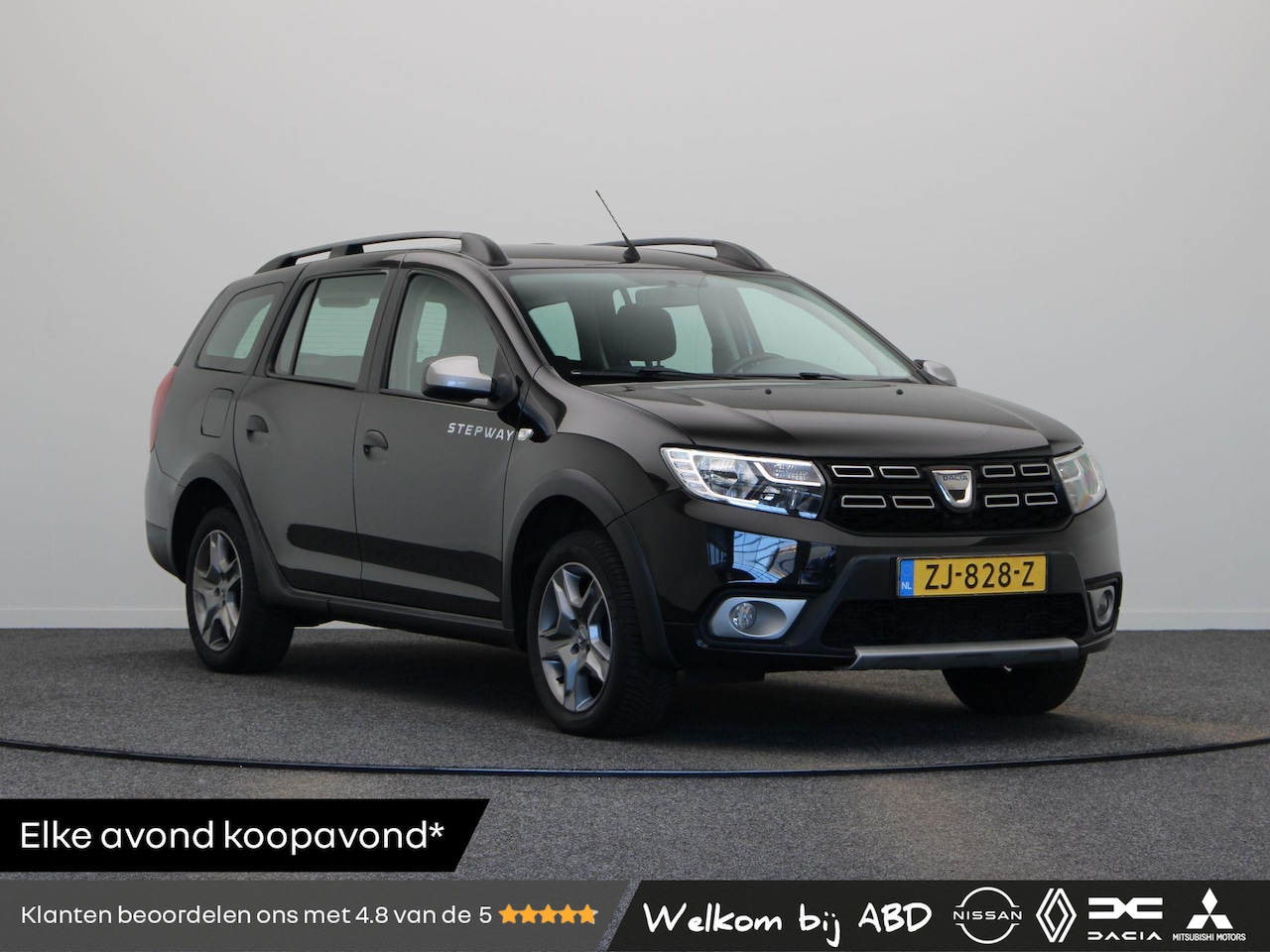 Dacia Logan MCV - TCe 90pk Stepway | Trekhaak | Parkeersensoren Achter | Navigatie | - AutoWereld.nl