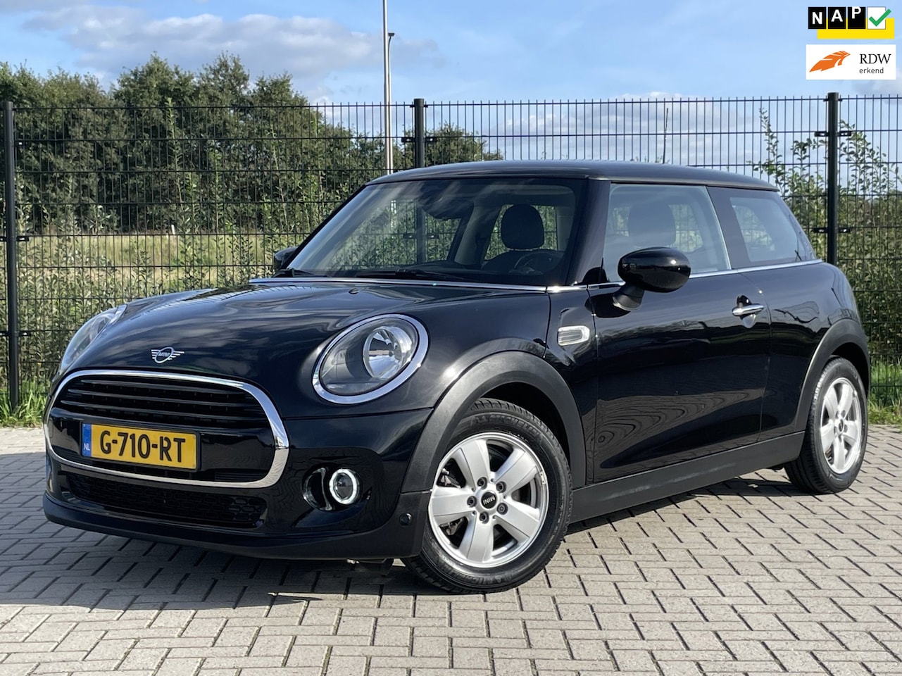 MINI 3-Deurs - 1.5 Cooper | NAVI | Bluetooth | Airco | Cruise Control | - AutoWereld.nl