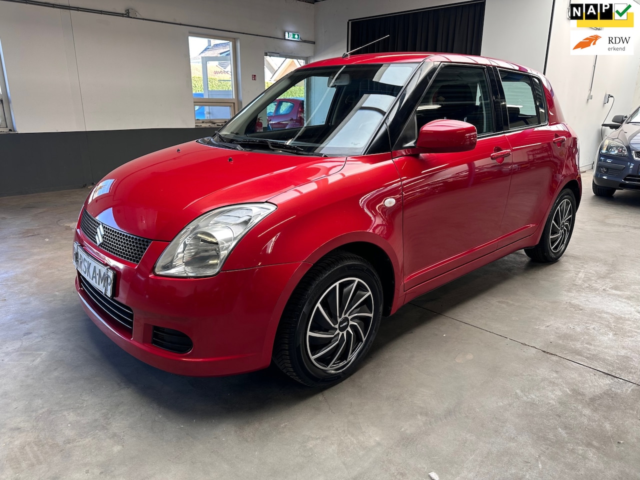 Suzuki Swift - 1.3 GLS|Nieuwe koppeling - AutoWereld.nl