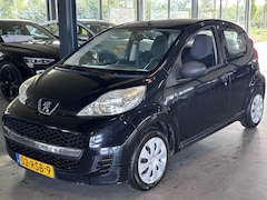 Peugeot 107 - 1.0-12V XR Carplay/ navigatie