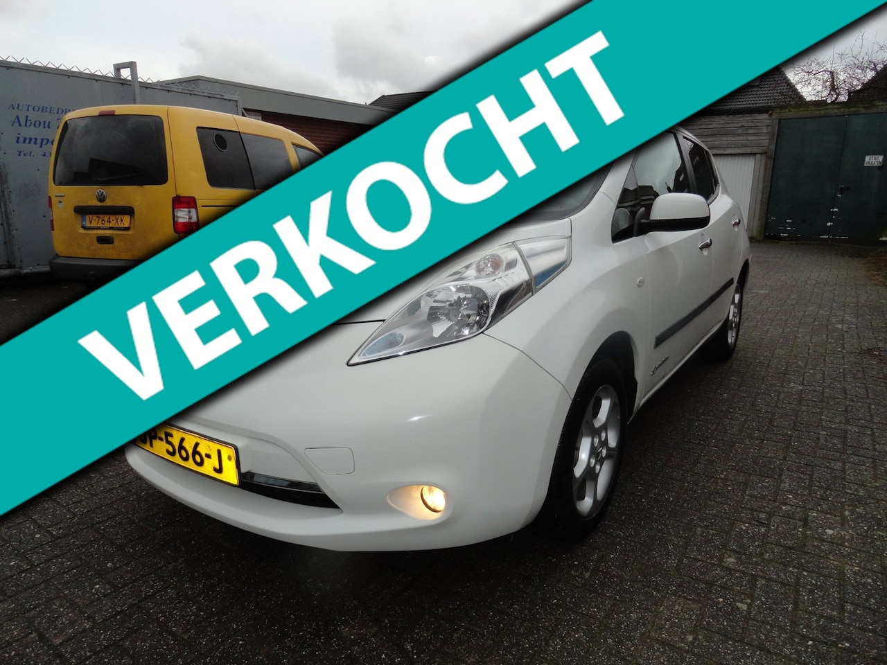 Nissan LEAF - Acenta AUT 30 kWh (KM 91000 NAP NAVI CLIMA) - AutoWereld.nl