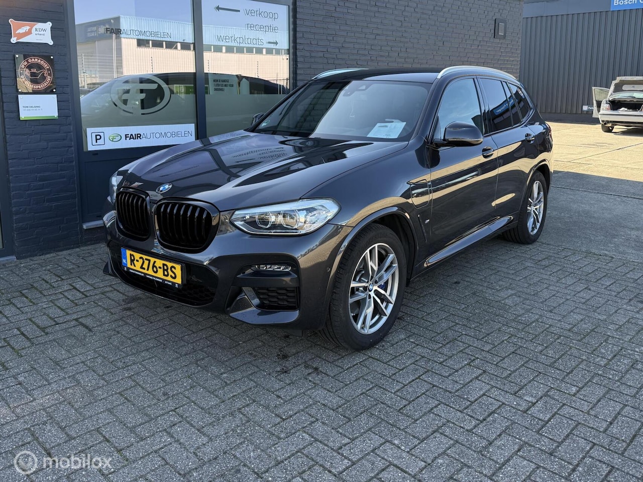 BMW X3 - xDrive30e High Executive M-uitvoering Trekhaak Camera - AutoWereld.nl