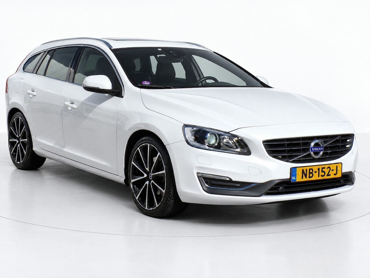 Volvo V60 - 2.0 T4 Ocean Race|AUT|Xenon|Leder|CAM|Cruise|Memory - AutoWereld.nl