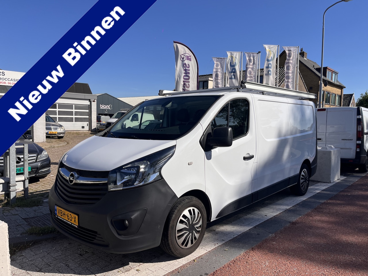 Opel Vivaro - 1.6 CDTI L2H1 Edition Imperial Airco Boekjes Nap 1 Eig. - AutoWereld.nl