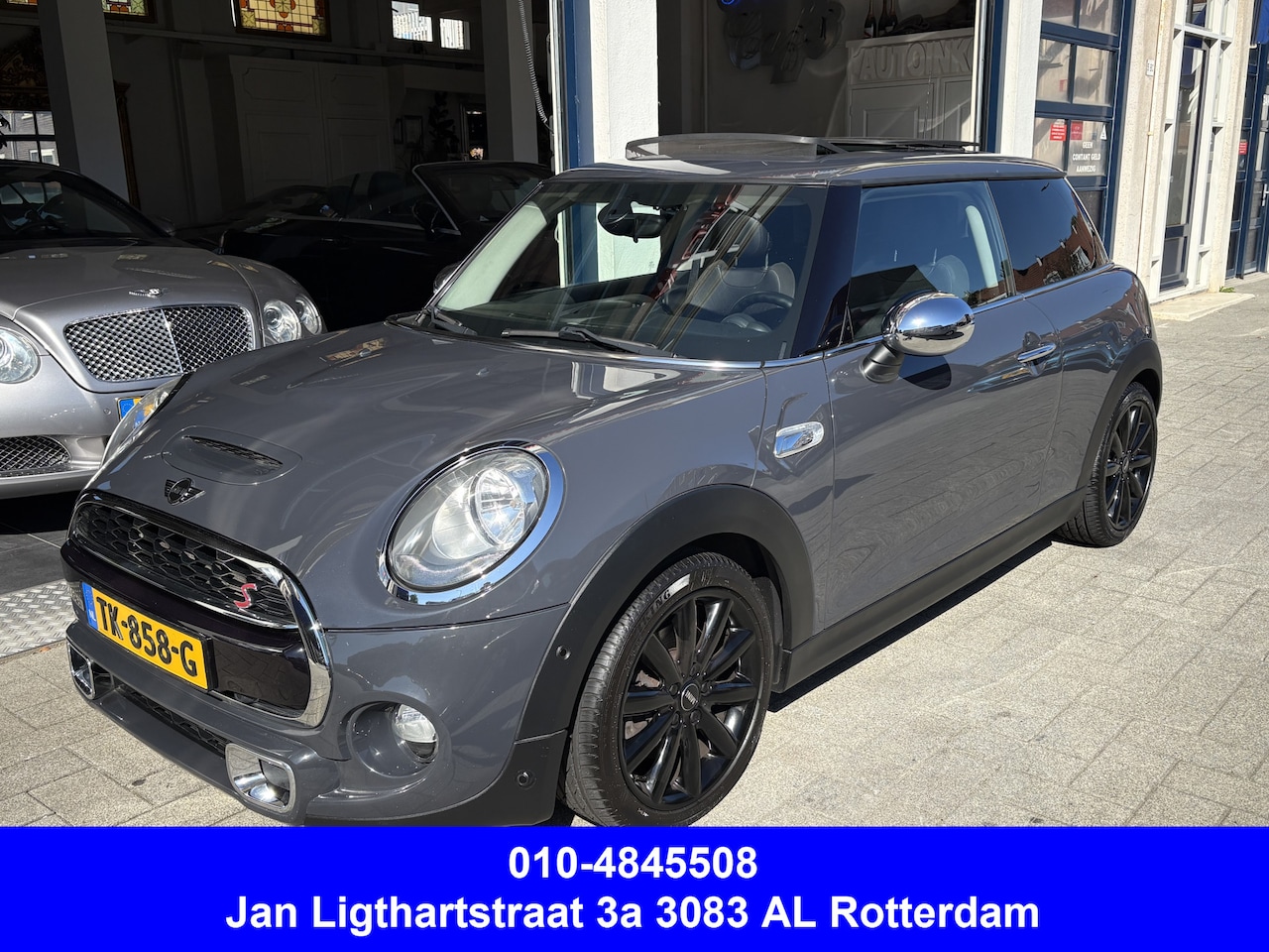 MINI 3-Deurs - 2.0 Cooper S Chili JCW/PANORAMA /LEDER/CLIMA - AutoWereld.nl