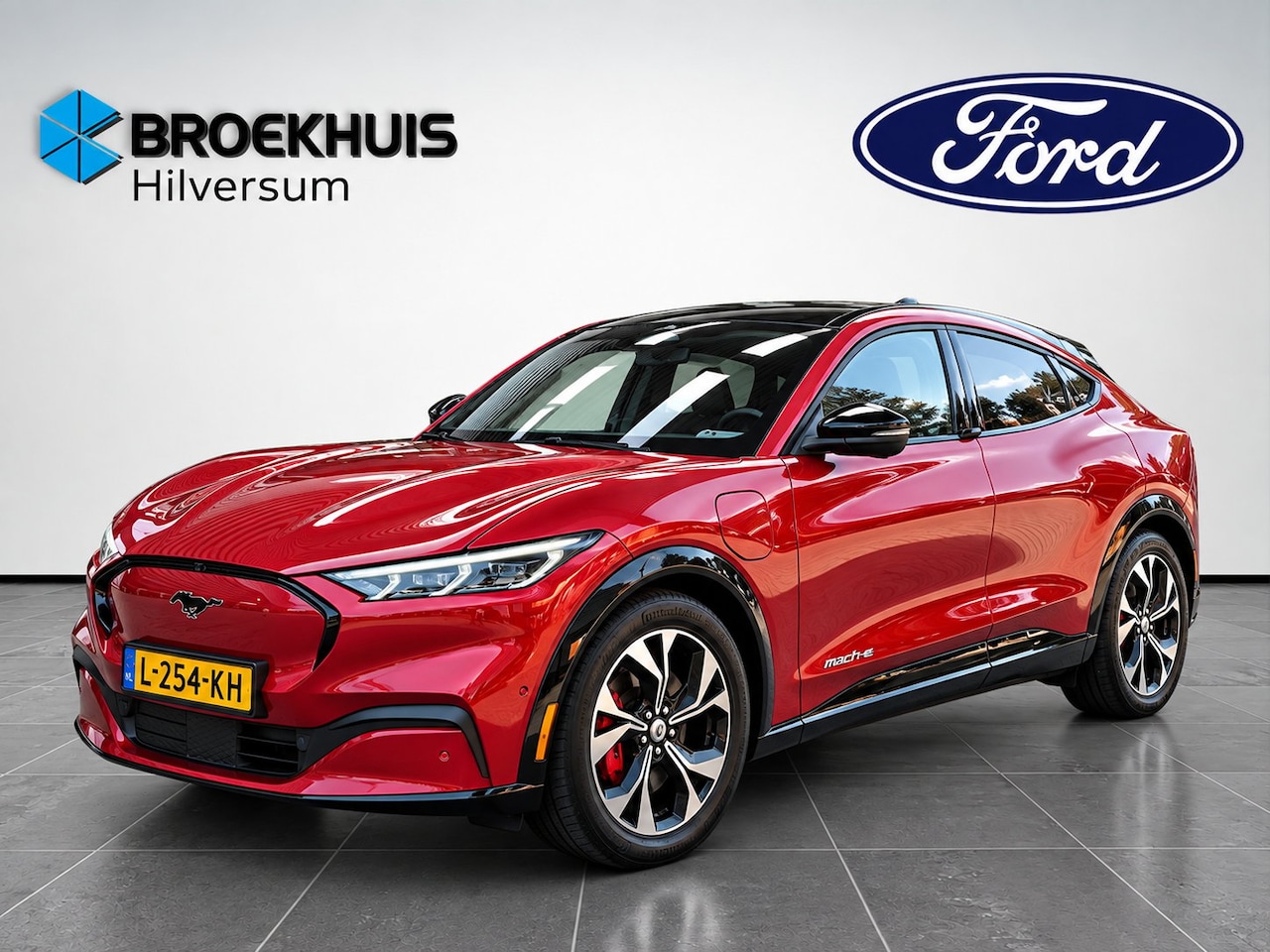 Ford Mustang Mach-E - AWD 75 kWh 258pk | Pano | Technology Pack+ | SOH 95% | - AutoWereld.nl