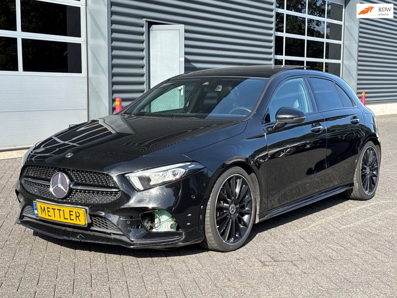 Mercedes-Benz A-klasse - 200 Launch Edition Premium Plus AMG Style | Panoramadak | Memory seats| Camera - AutoWereld.nl
