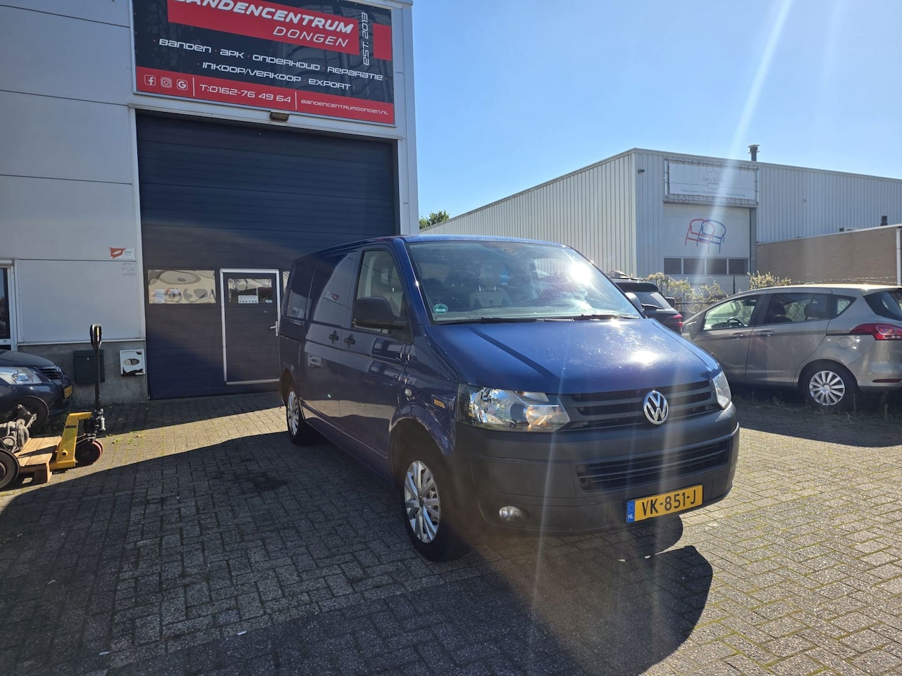 Volkswagen Transporter - 2.0 TDI L1H2 2.0 TDI L1H2 - AutoWereld.nl