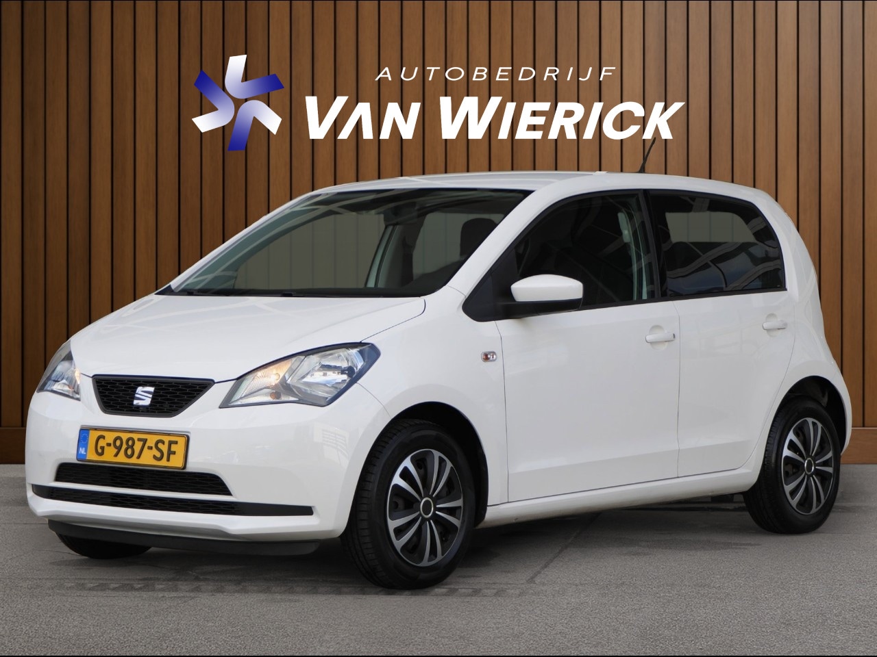 SEAT Mii - 1.0 Style 5-Deurs | Stoelverwarming | Android Auto | Airco - AutoWereld.nl