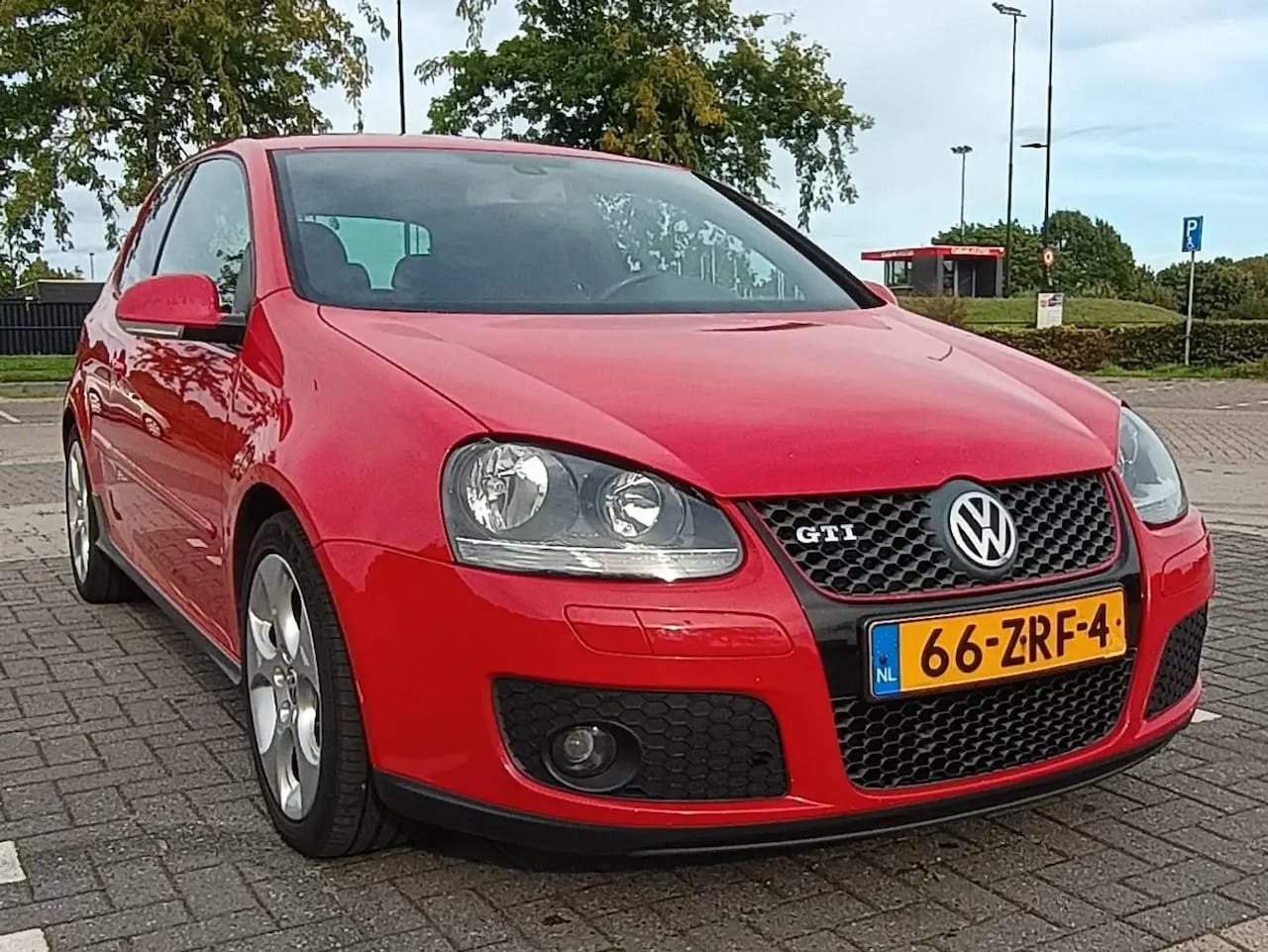 Volkswagen Golf - 2.0 TFSI GTI - AutoWereld.nl