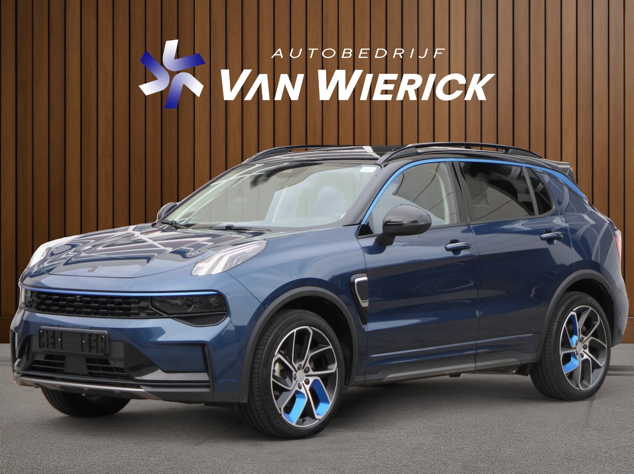 Lynk & Co 01 - 1.5 Plug-in Hybrid | Panoramadak | 360° Camera | Adapt Cruise - AutoWereld.nl
