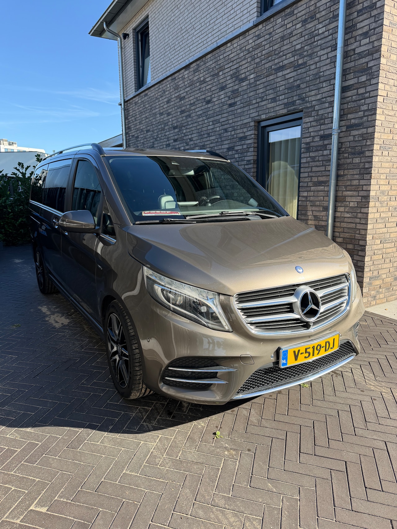 Mercedes-Benz V-klasse - 250d Lang DC Exclusive - AutoWereld.nl