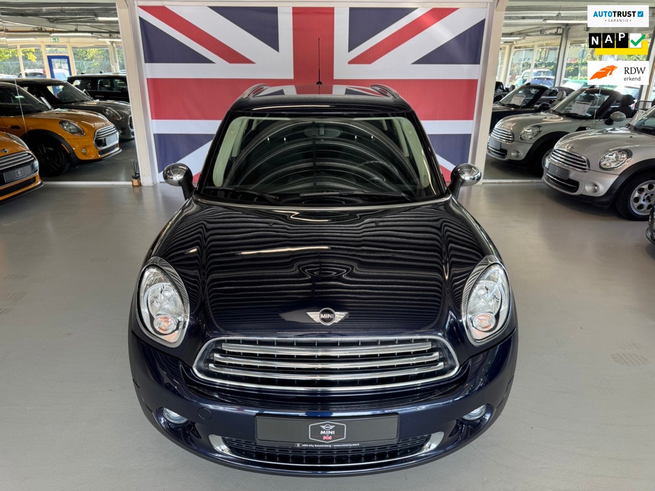 MINI Countryman - 1.6 Cooper ( 6 MAANDEN GARANTIE ) - AutoWereld.nl