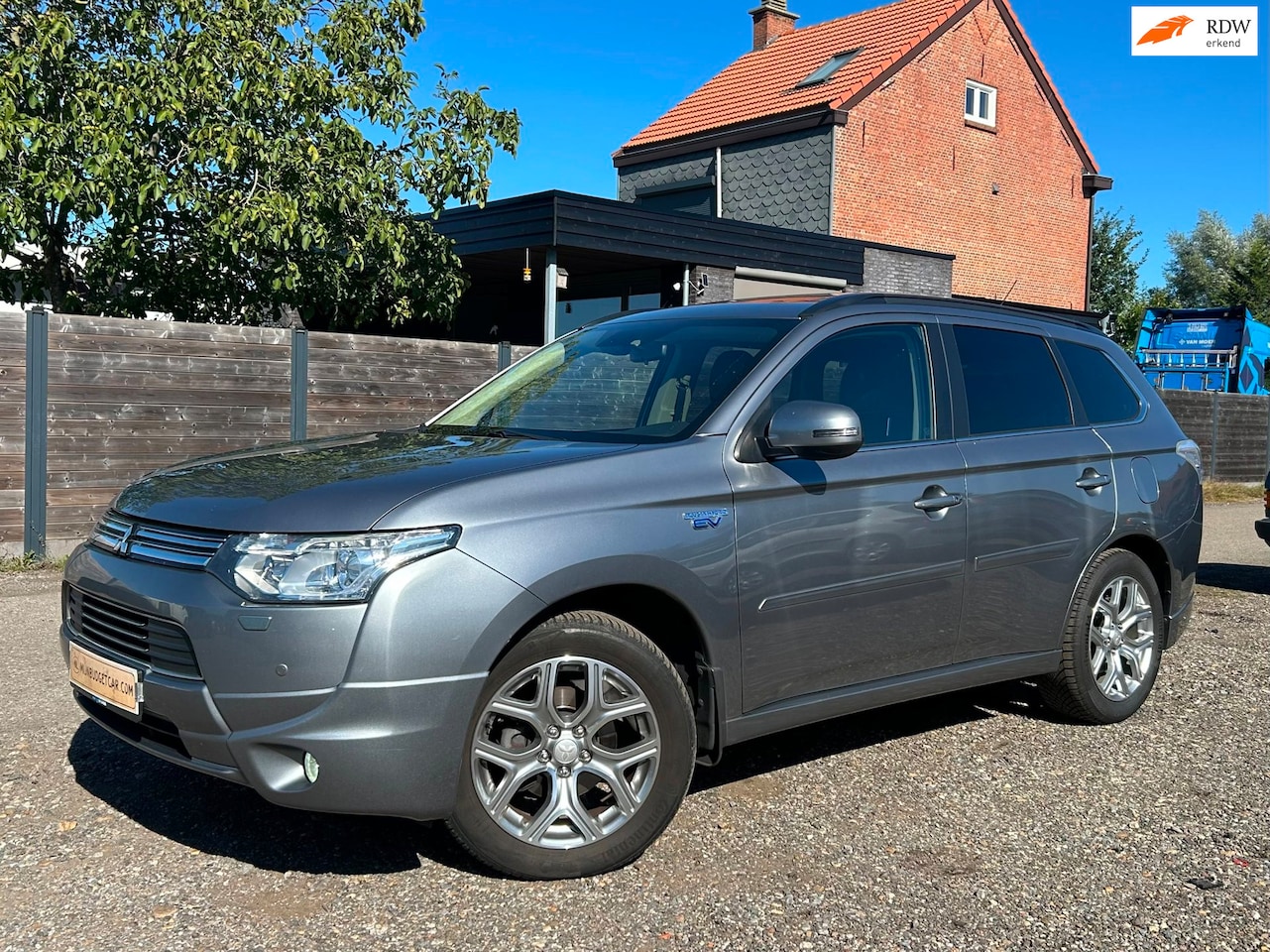 Mitsubishi Outlander - SUV 2013 AUTOMAAT 2.0 PHEV Hybride - AutoWereld.nl