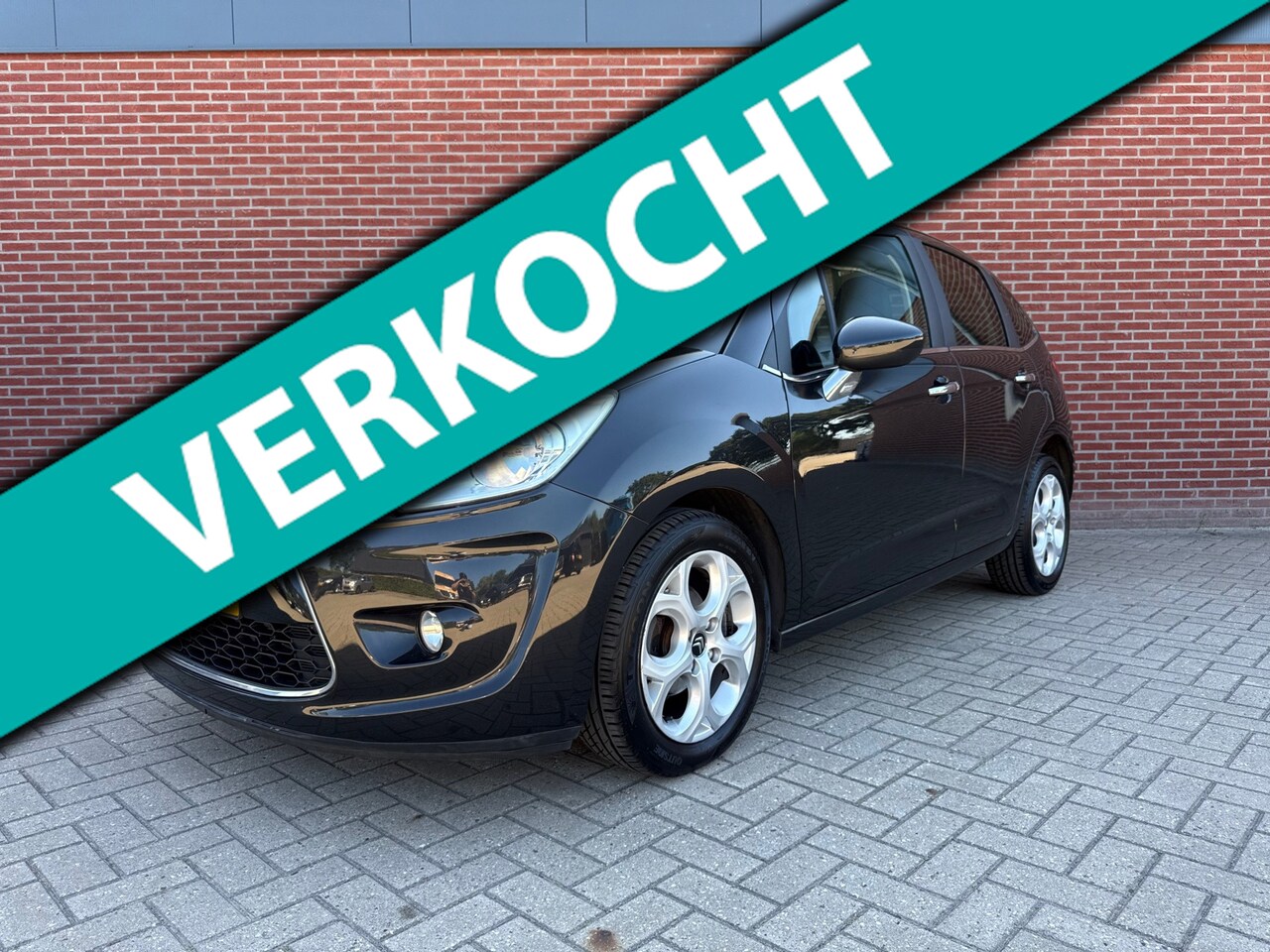 Citroën C3 - 1.4 VTi Selection / Nap / Airco / Cruise / Multimedia systeem - AutoWereld.nl