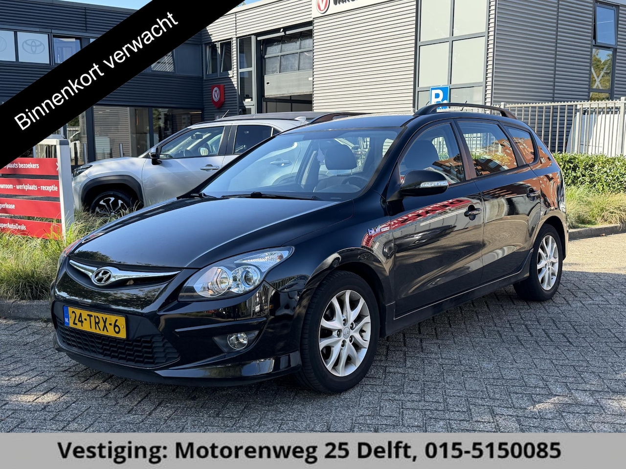 Hyundai i30 CW - 1.6i i-Motion | Parkeersensoren Achter | Airco | Cruise control | - AutoWereld.nl