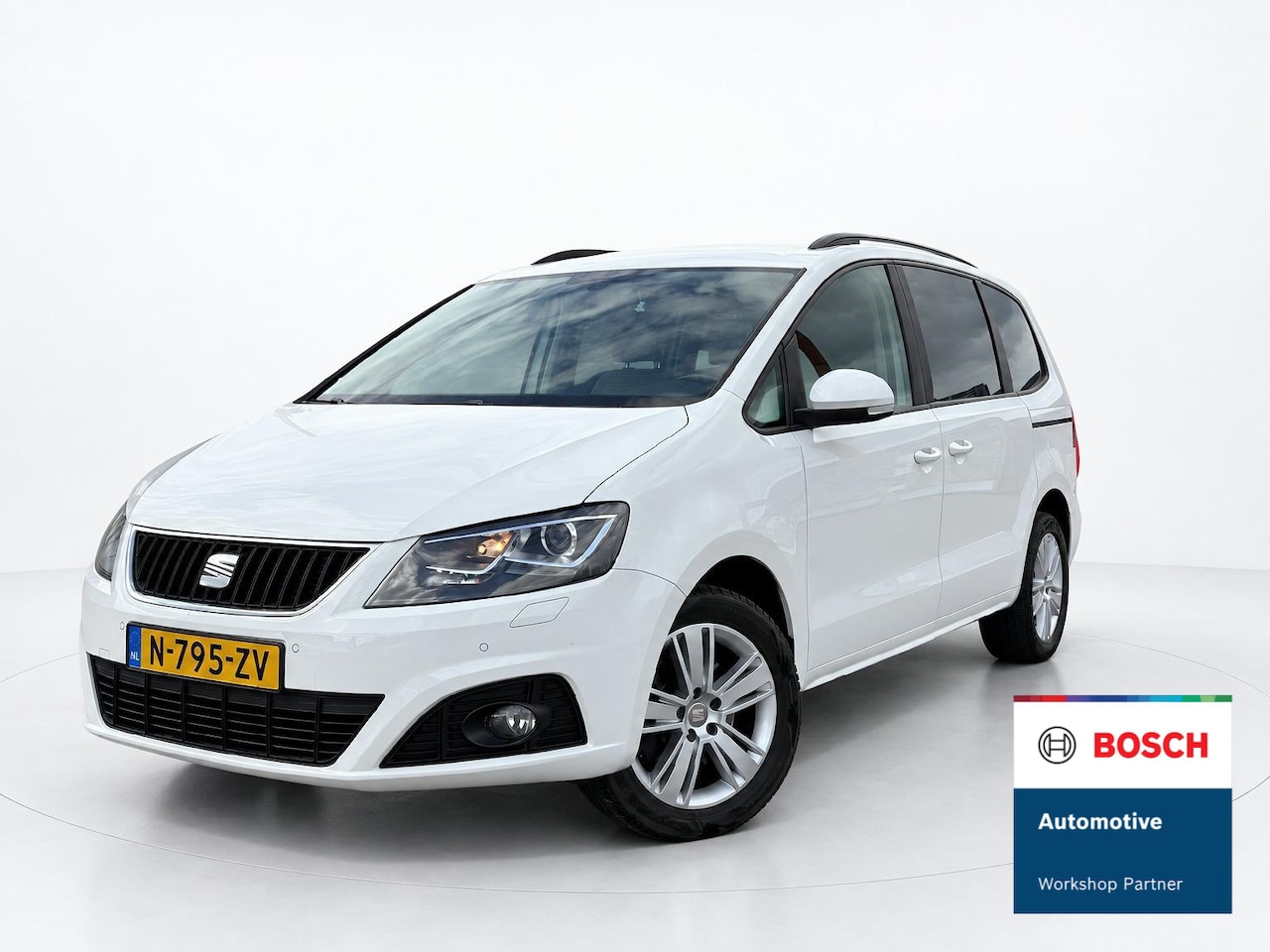 SEAT Alhambra - 1.4 TSI Style 7p trekhaak DSG Navi - AutoWereld.nl