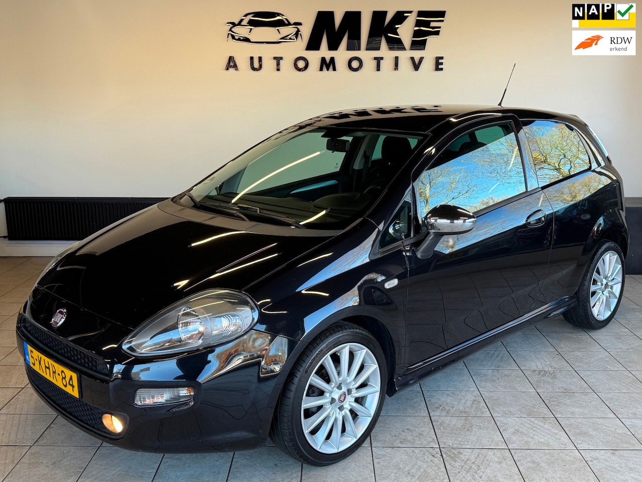 Fiat Punto Evo - 0.9 TwinAir Sport 2013 Zwart ECC/LMV/KM NAP! - AutoWereld.nl